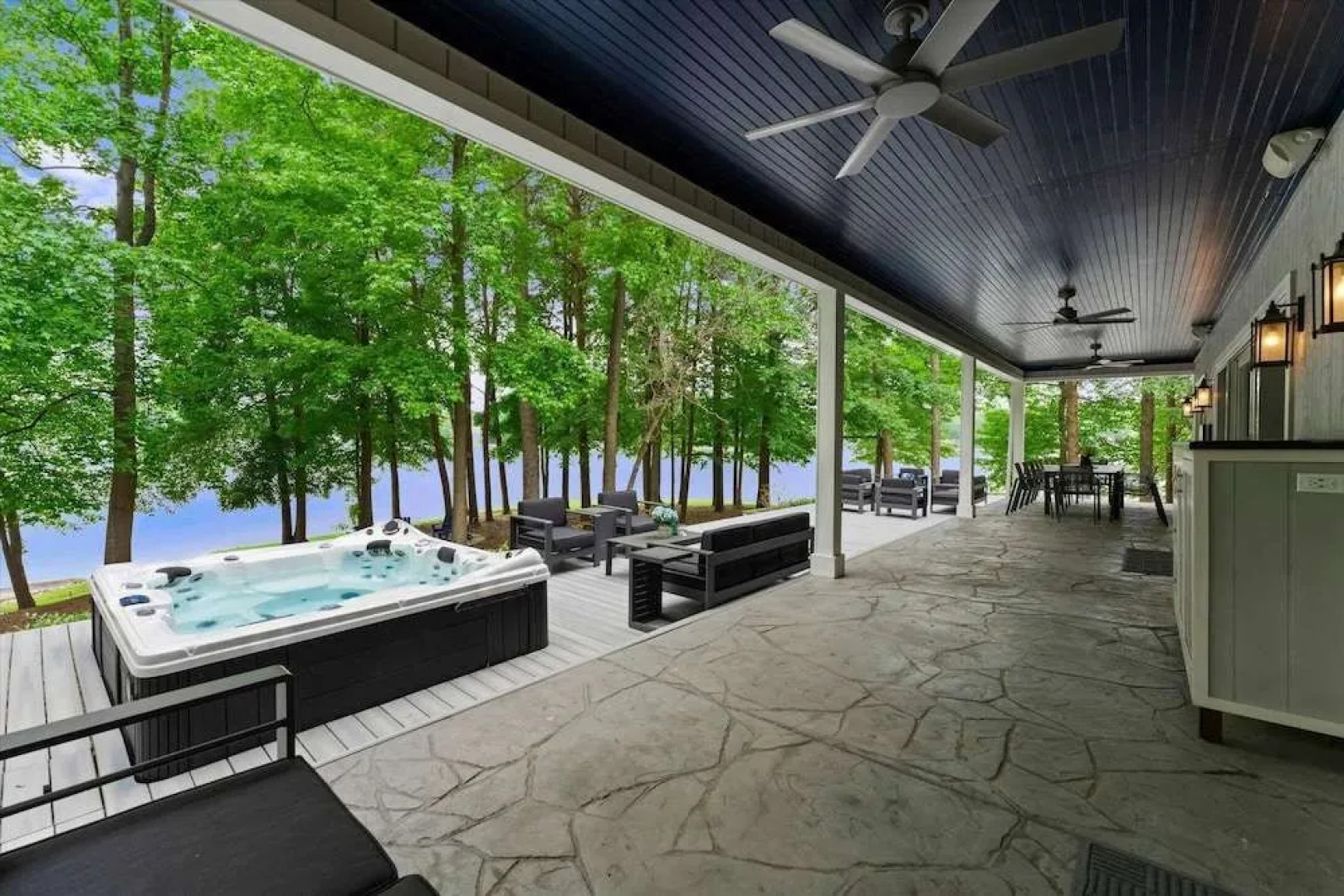Grand Bay W/hot Tub, 440' Shoreline & Optional Boat Rental