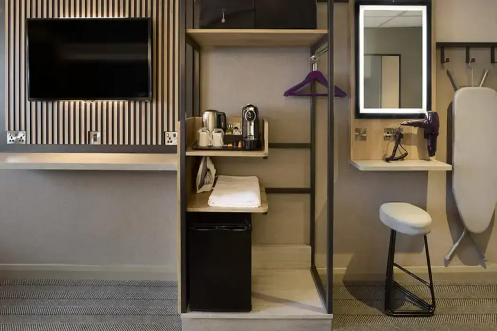 Premier Inn Stratford-Upon-Avon Central