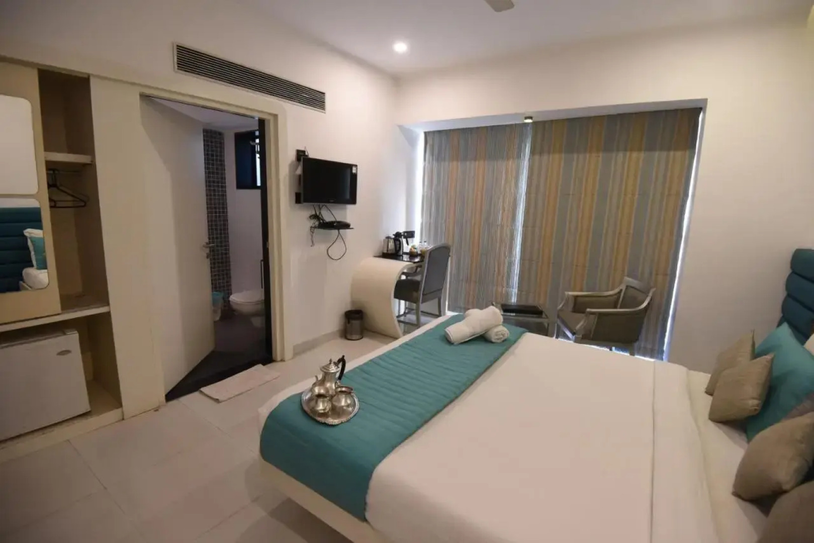 Vista Premier At Thane West