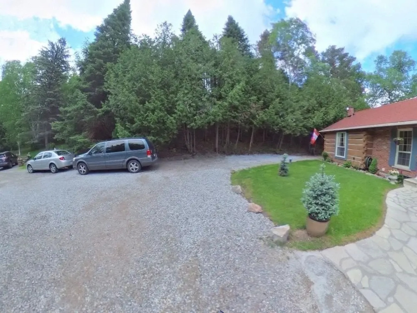 Forest Creek Bed & Breakfast and Retreat