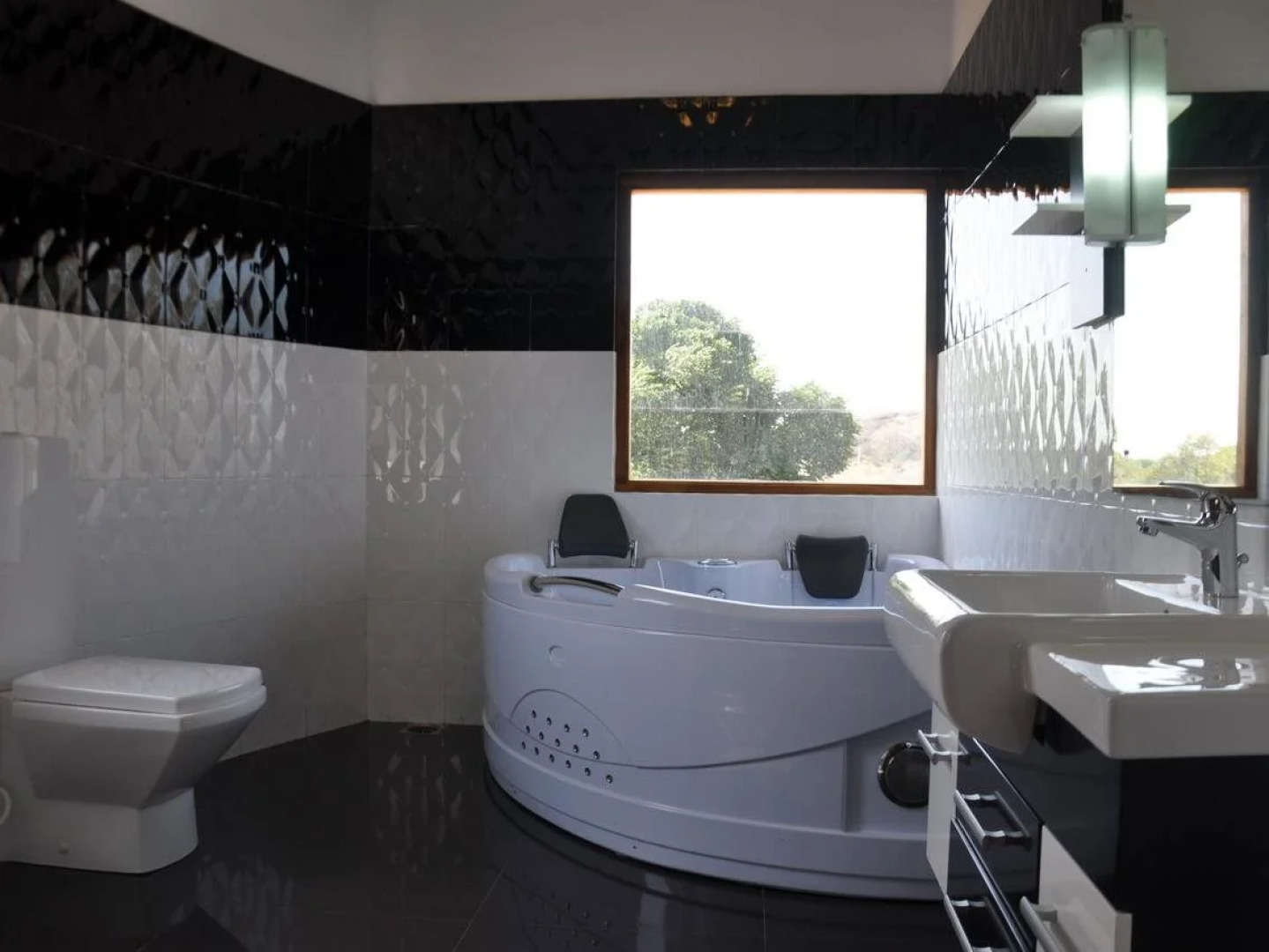 Bandagiri Village Eco Resort