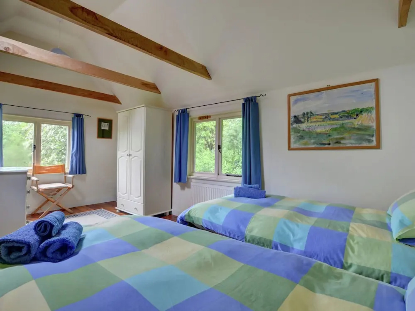 Simplistic Cottage in Battle with Garden near Bird Watching