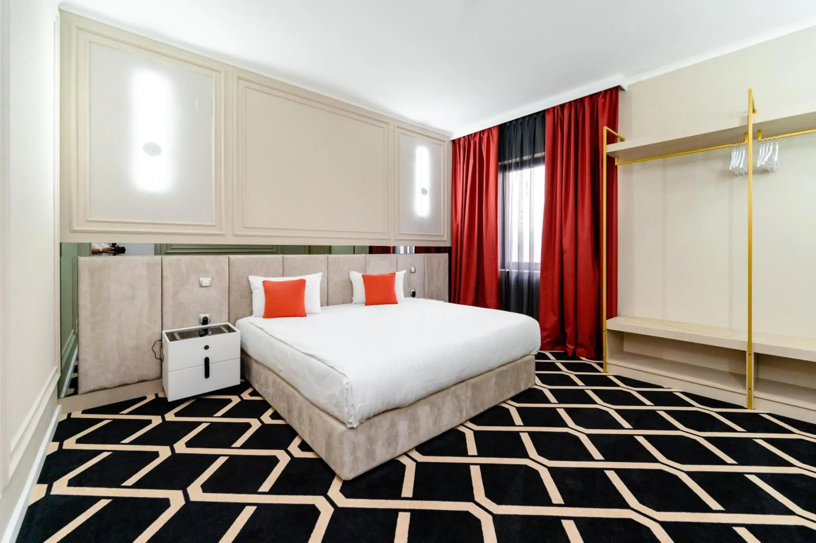 Business Hotel Conference Center & Spa