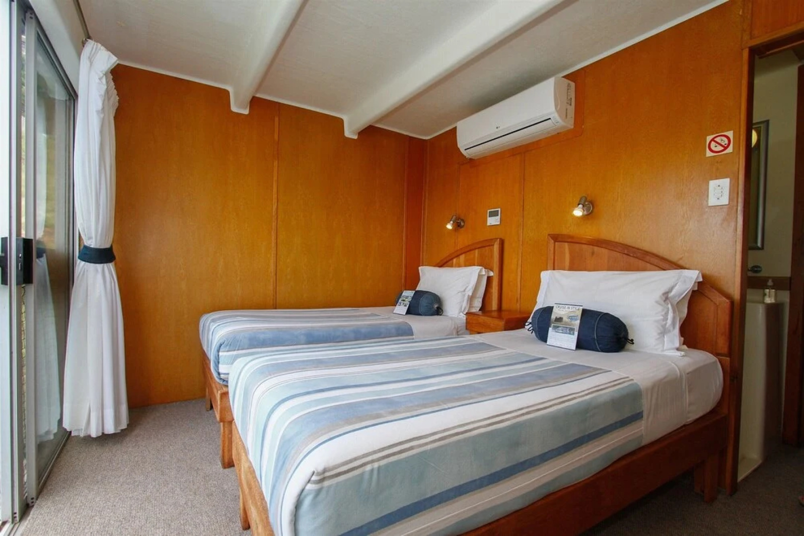 Shayamanzi Houseboats