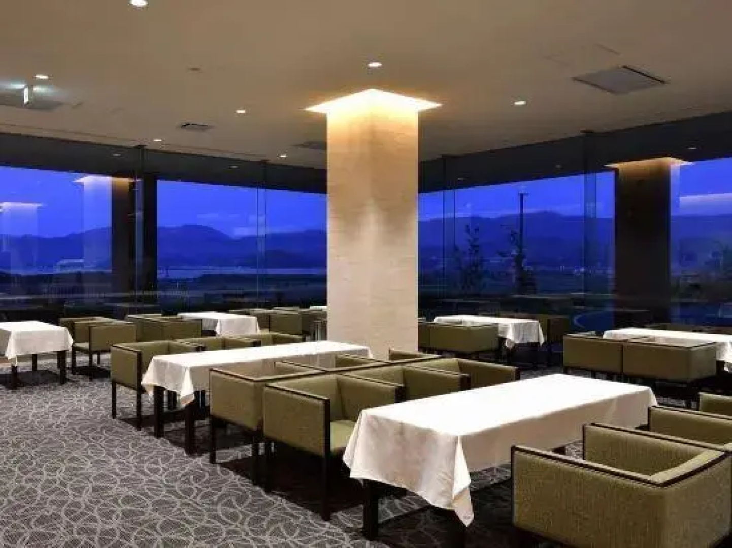 Capital Hotel 1000