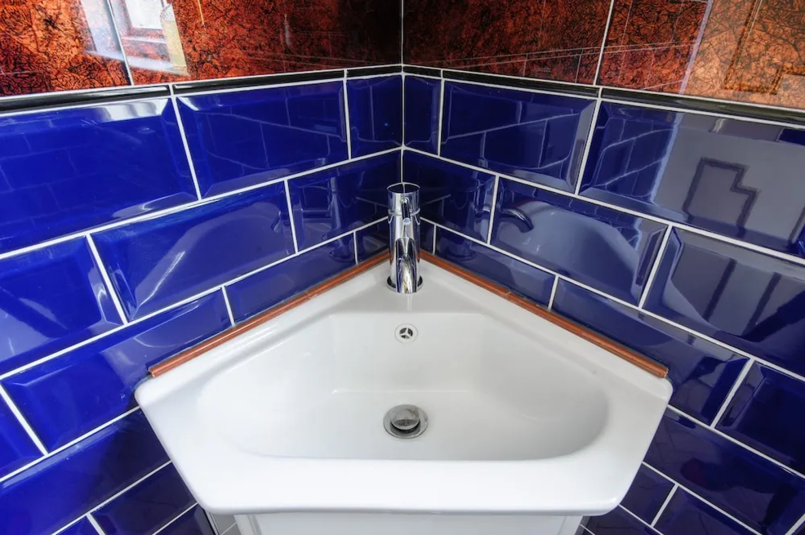 Luxury 2 Bed Manor House Hot Tub Cinema Room Skytv