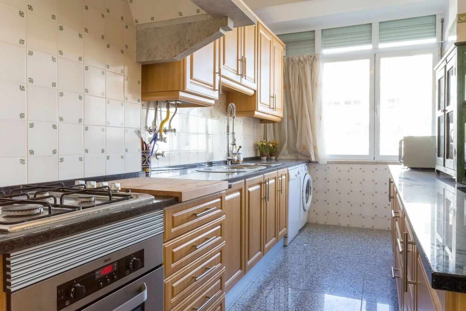 Carcavelos Beach Apt