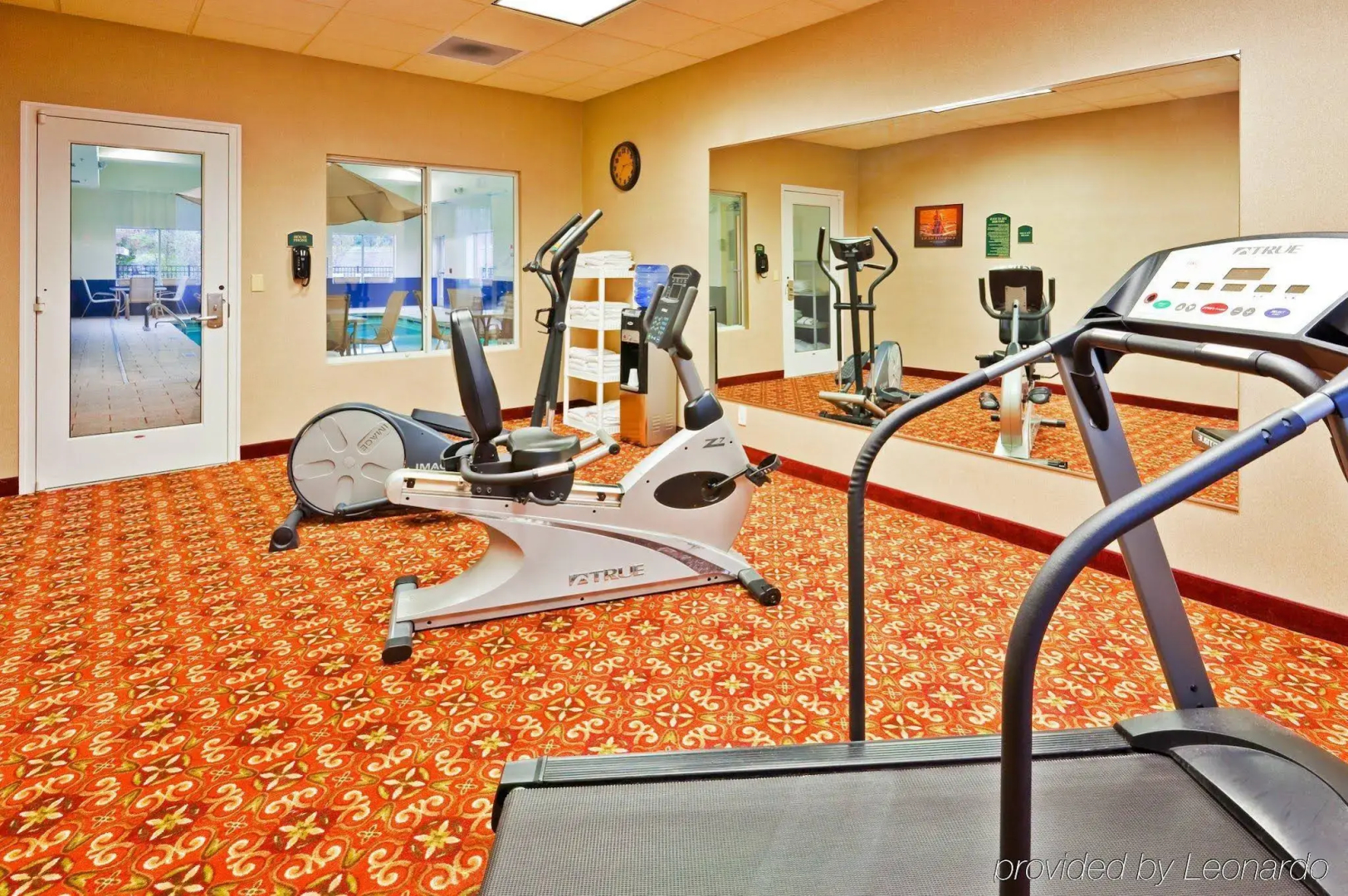 Holiday Inn Express Hotel & Suites Dickson