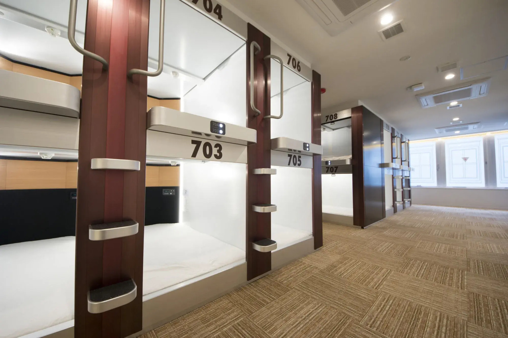 Capsule Plus Yokohama Sauna & Capsule