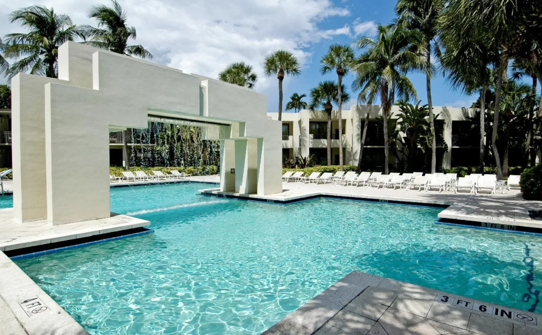 Hyatt Regency Pier 66