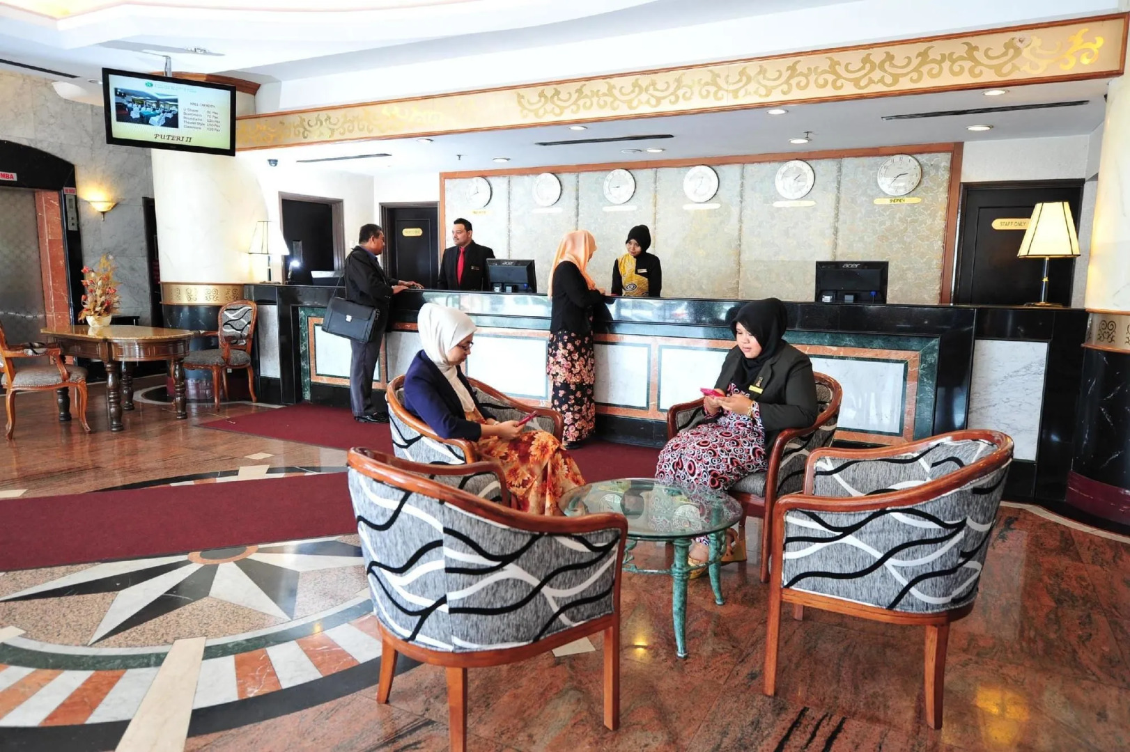 Emerald Puteri Hotel