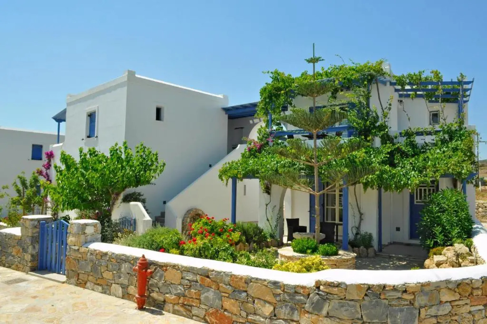 Niriides Boutique Apartments