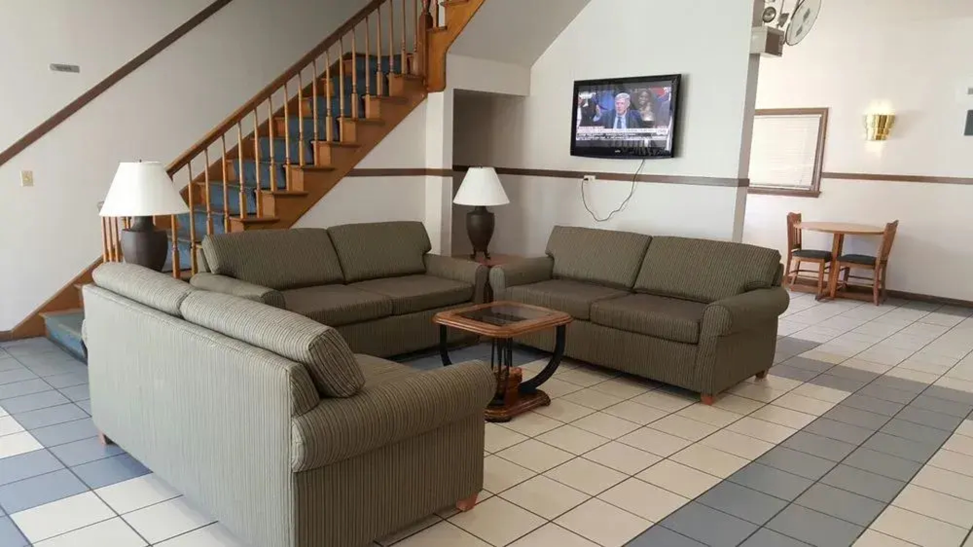 Americas Best Value Inn & Suites