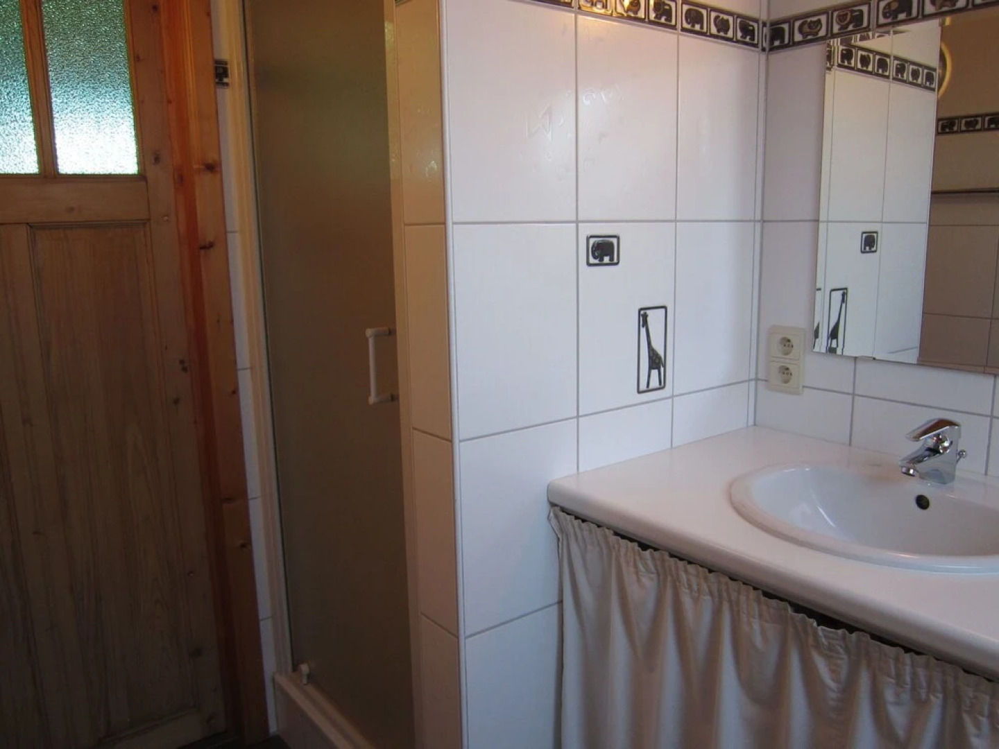 Pleasant Holiday Home in Lazise With Swimming Pool