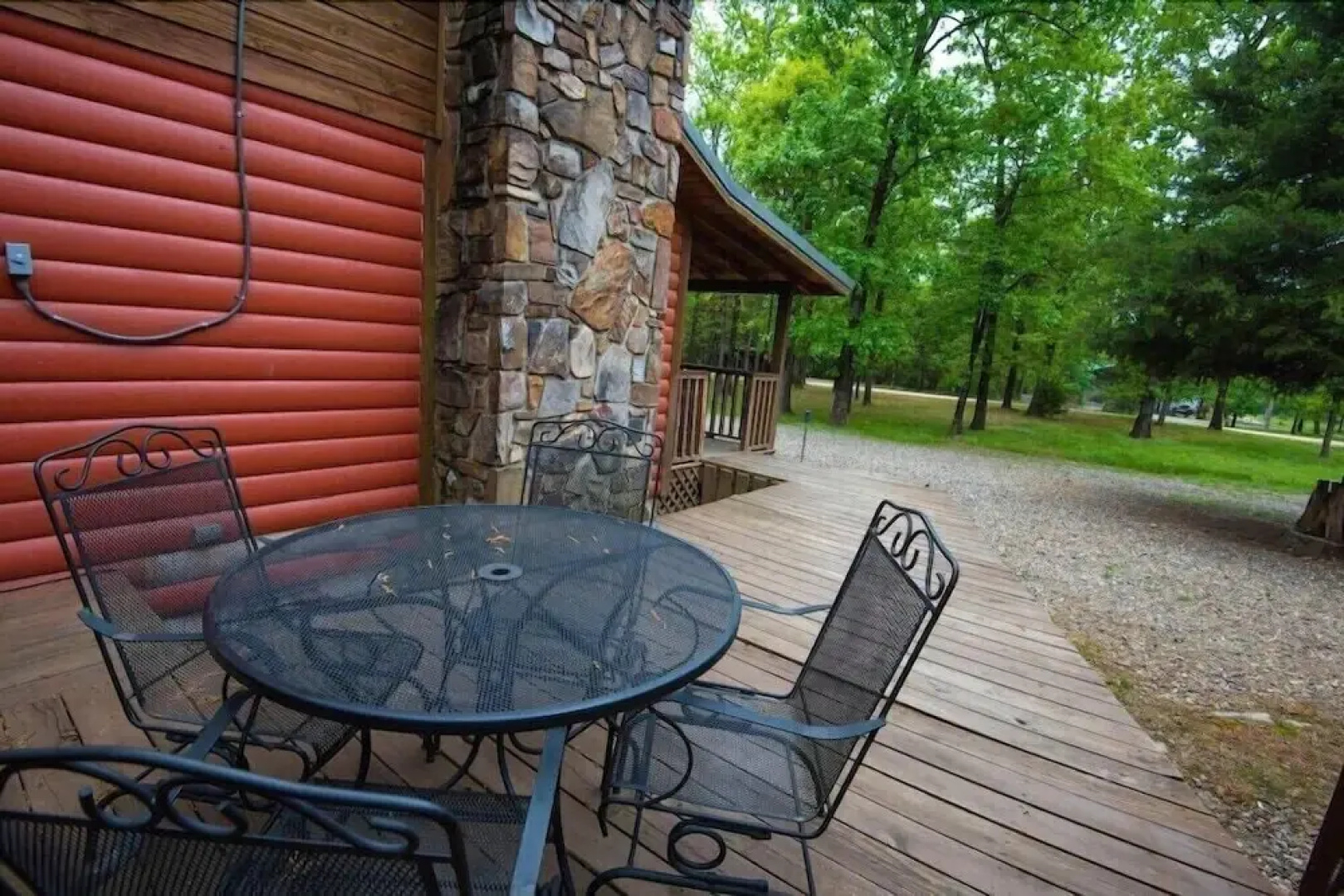Woodland Hideaway & Cottage - 3 Br Cabin