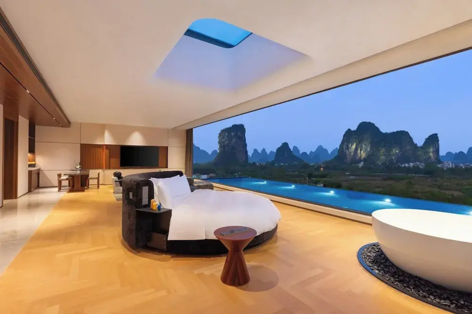 voco Guilin Yangshuo by IHG