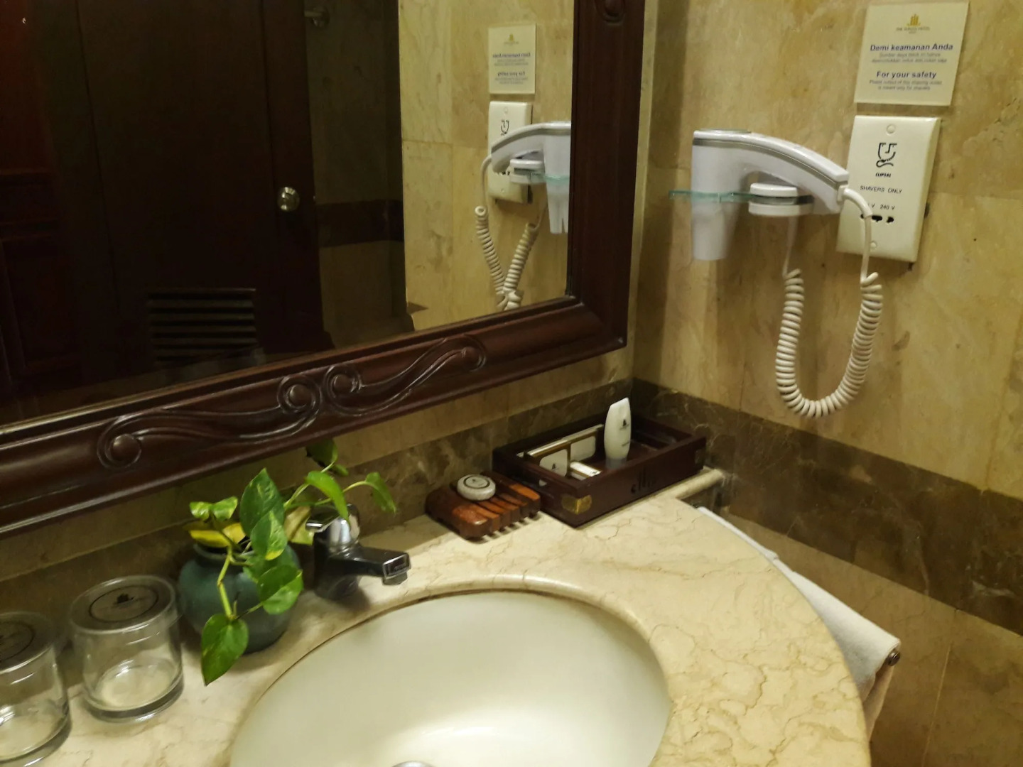 The Sunan Hotel Solo