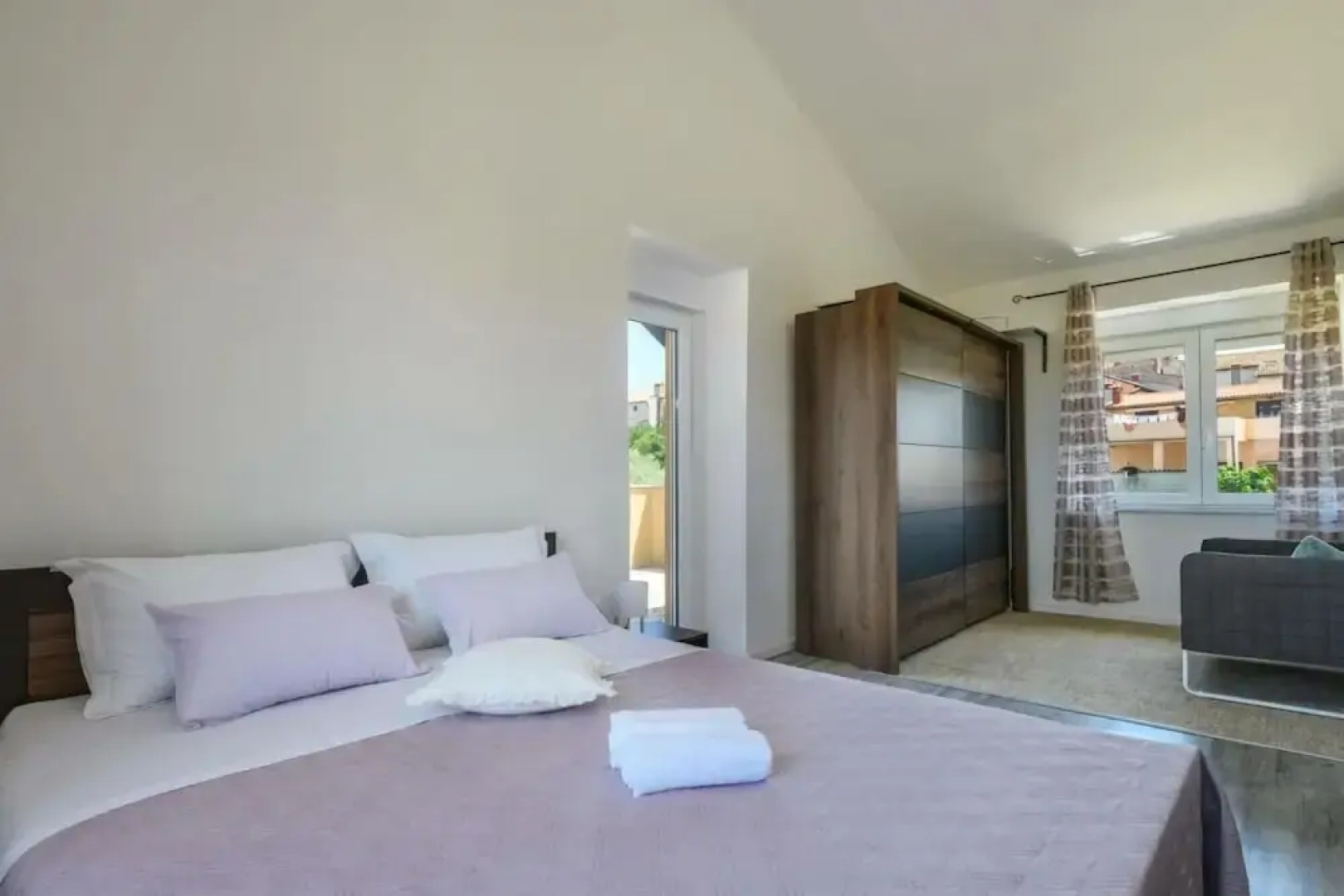 Boky Comfortable Holiday Residence