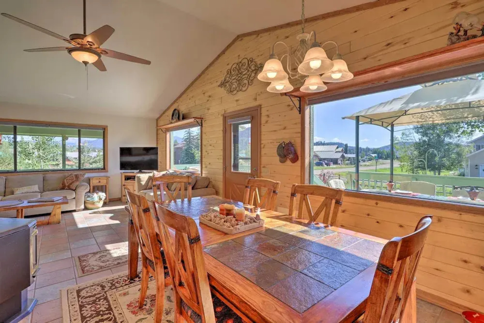Ski, Soak & Explore! Spacious Pagosa Springs Home