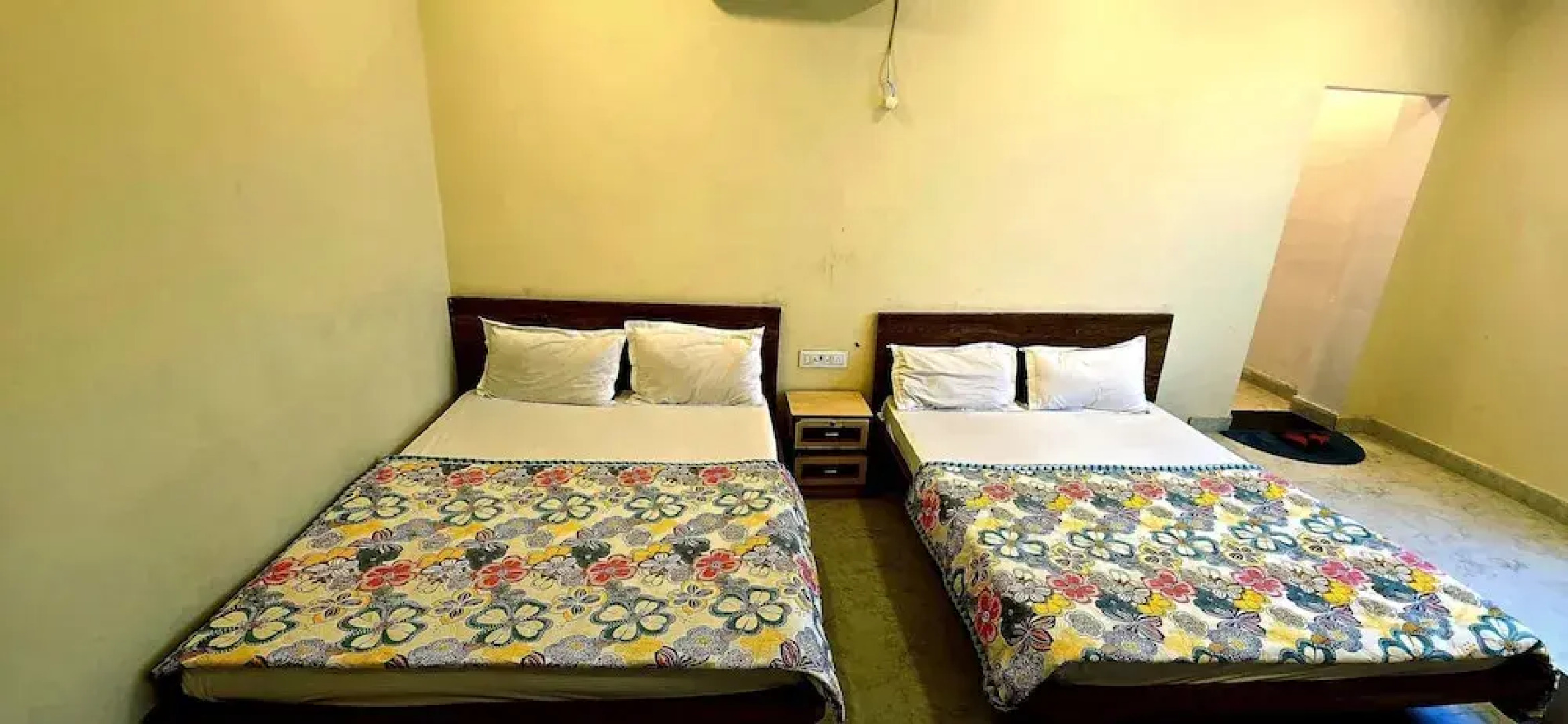 Sunrise Hotel & Restaurant