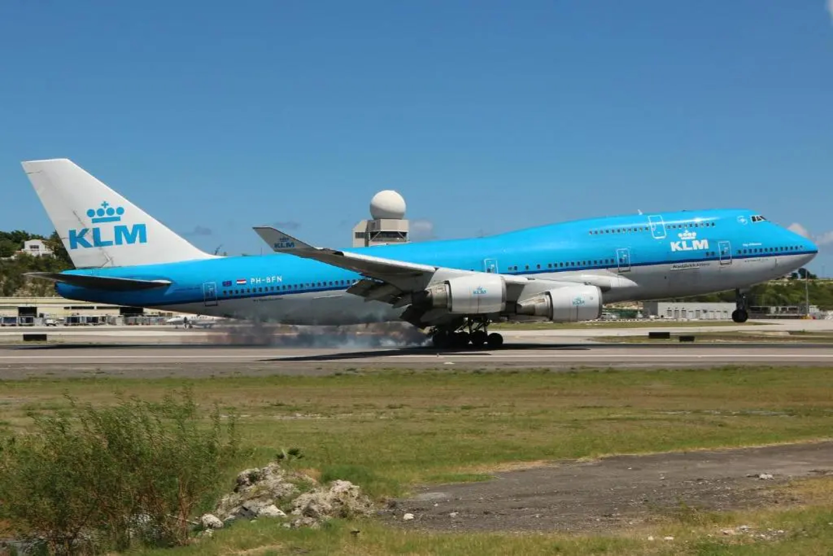 SXM Spotters Paradise