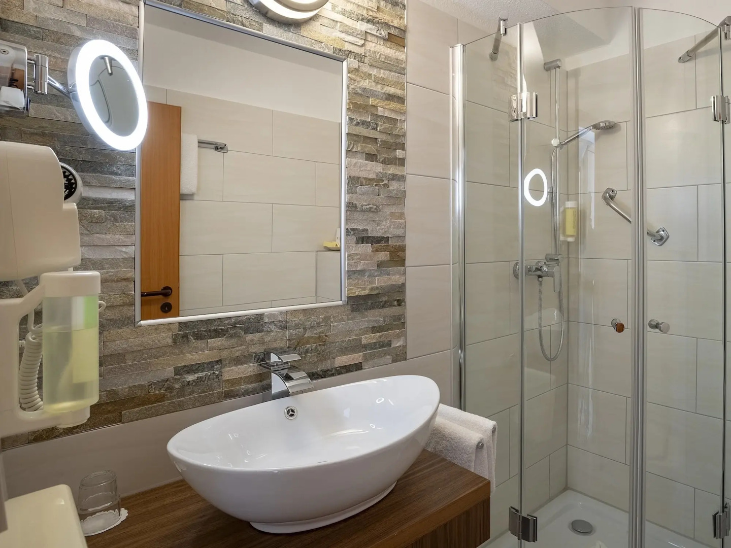 Aqualux Wellness & Tagungshotel