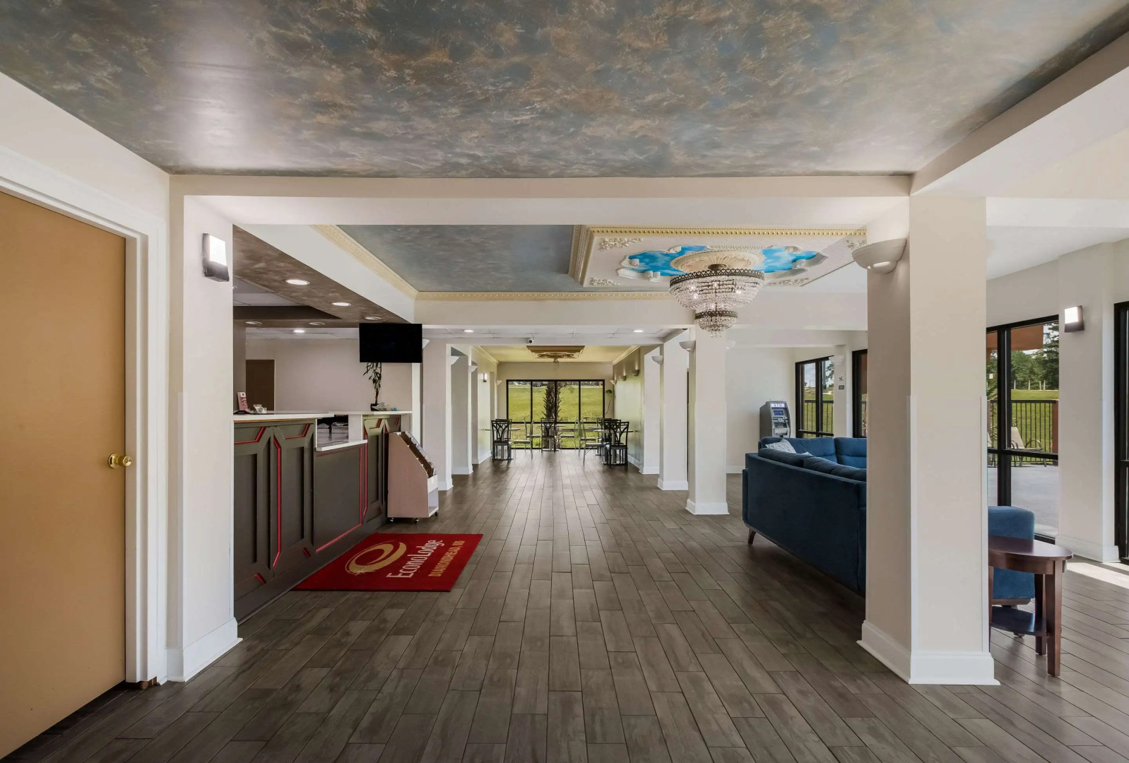 Econo Lodge Inn & Suites Diamondhead