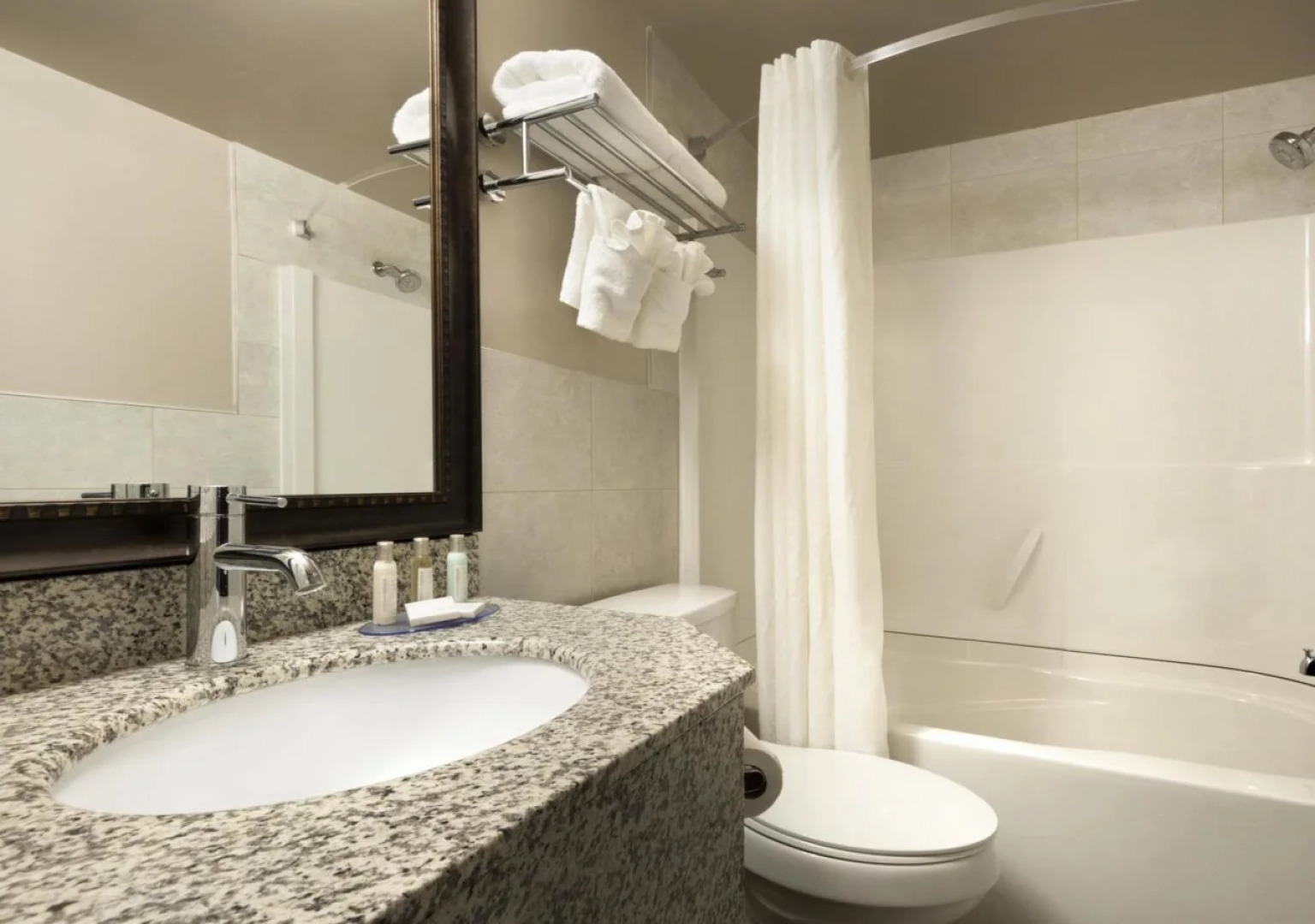 Travelodge by Wyndham Lethbridge