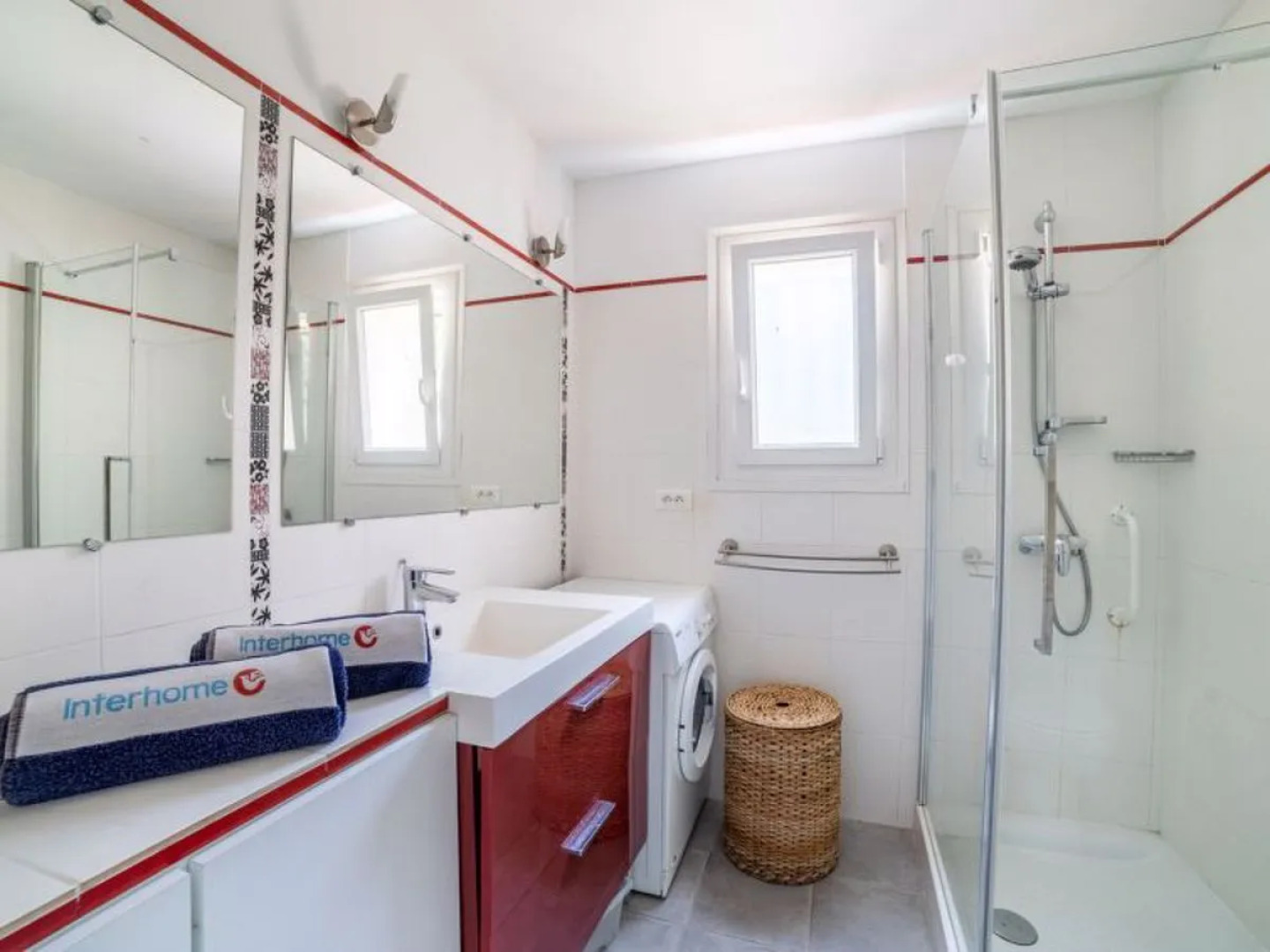 Holiday Home Domaine des Collieres