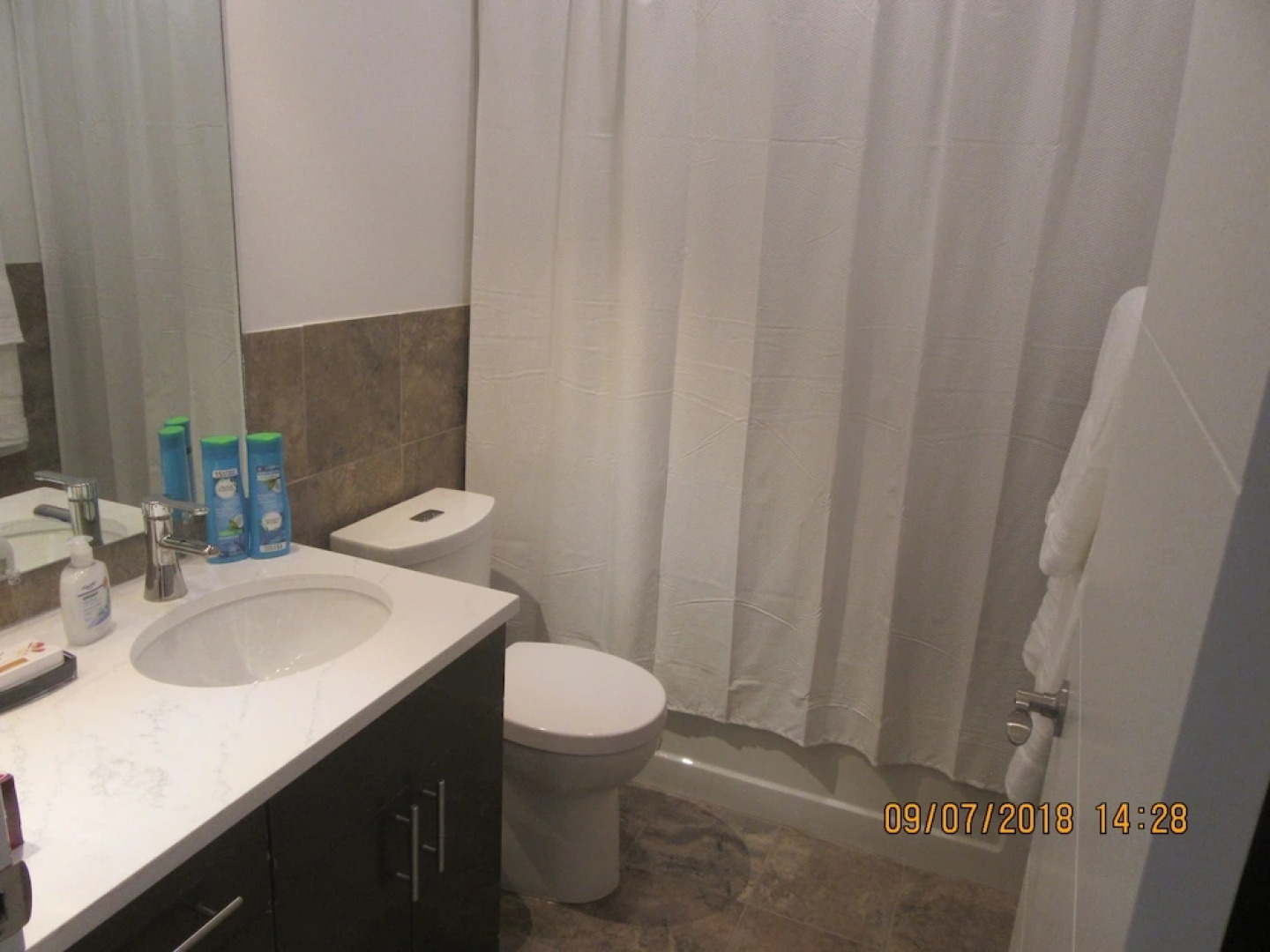 Niven Lake Bed & Breakfast