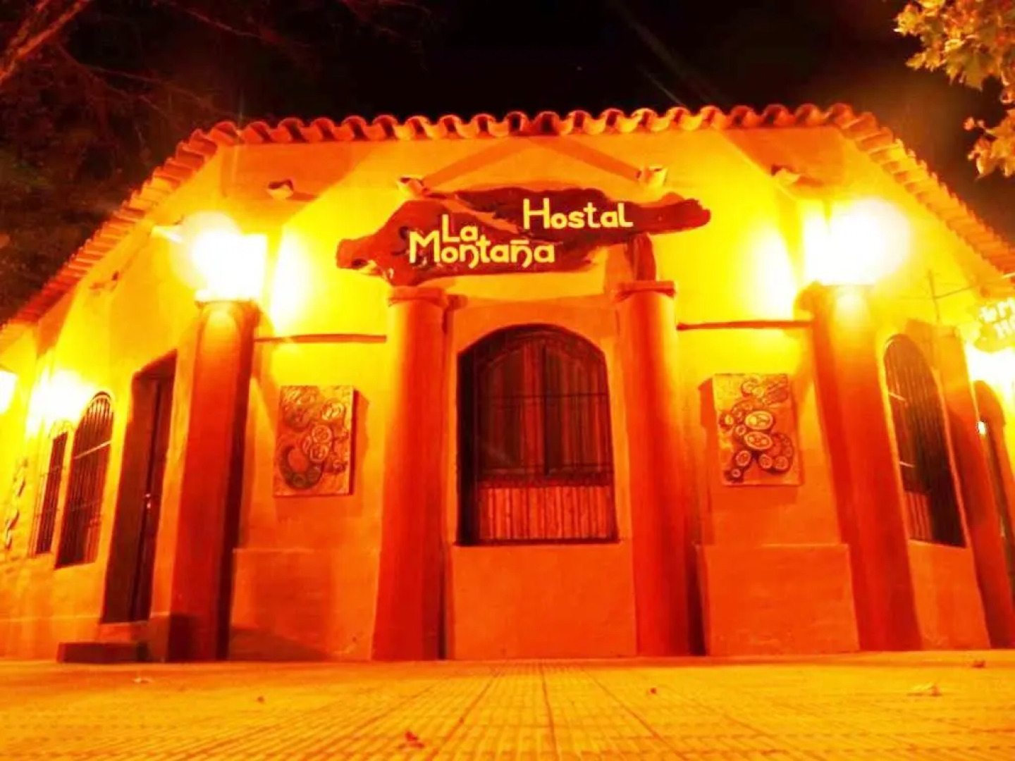 Hostal La Montaña