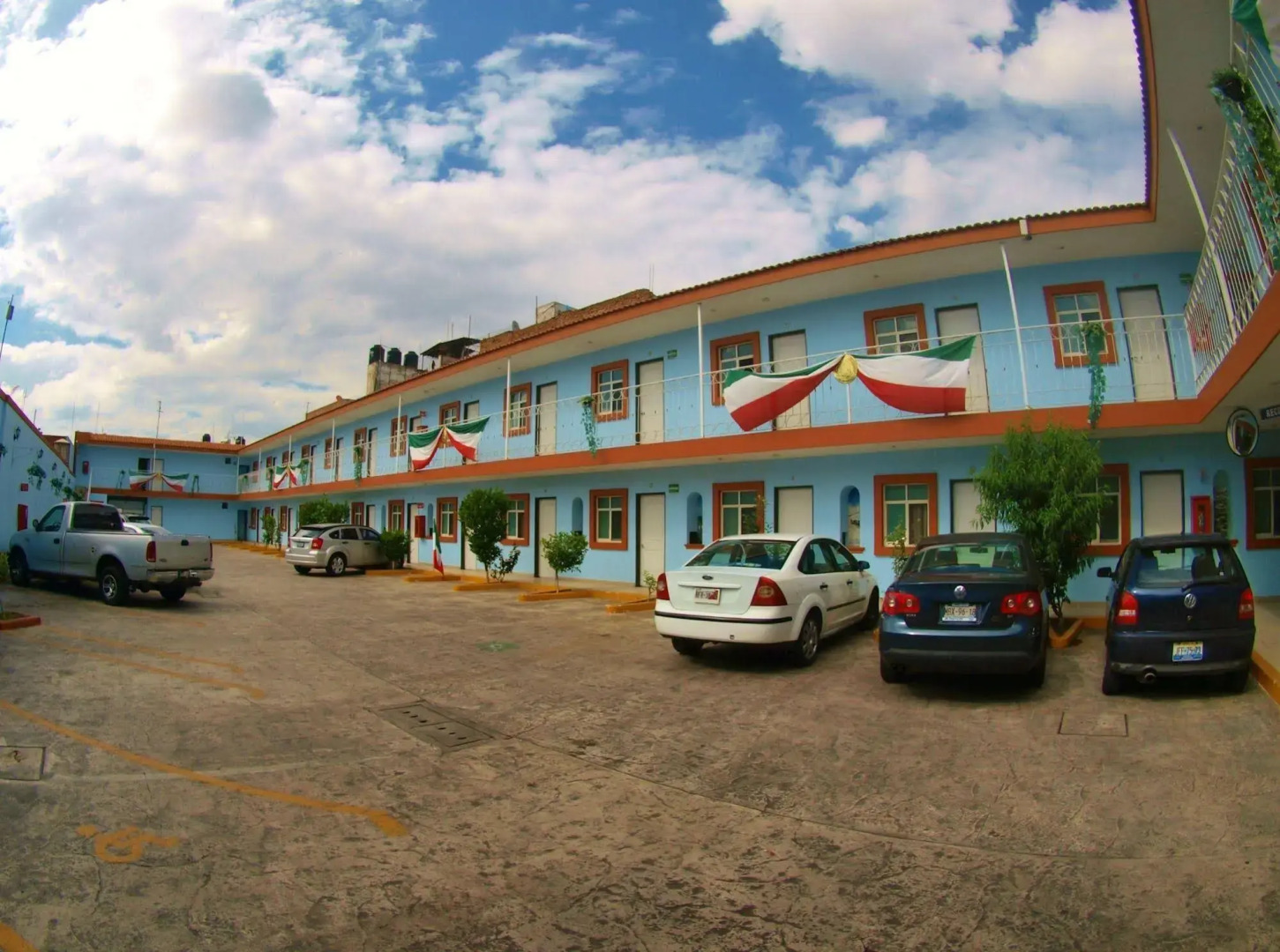 Hotel Plaza Bandera