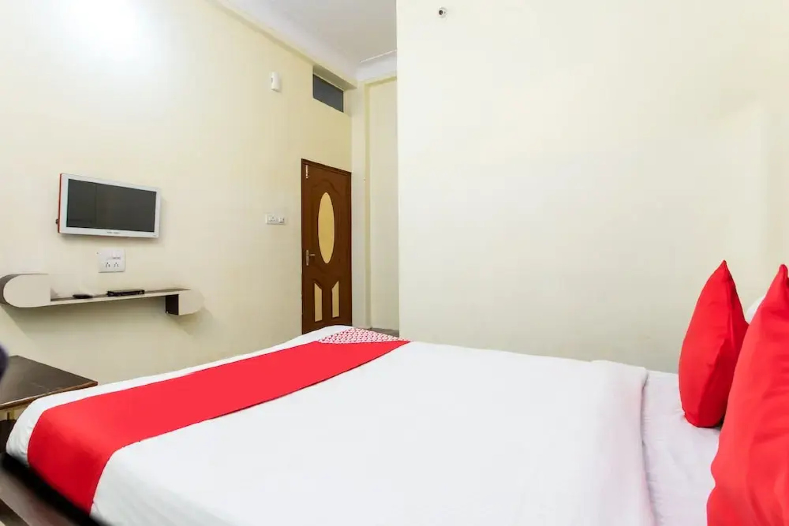 OYO 23361 Hotel Kanakshree