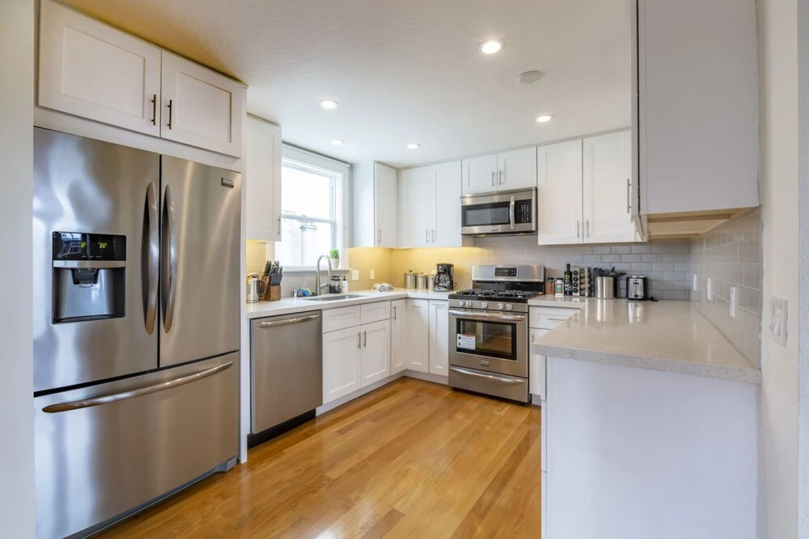 Marbella Lane Apartments in Mission St San Francisco