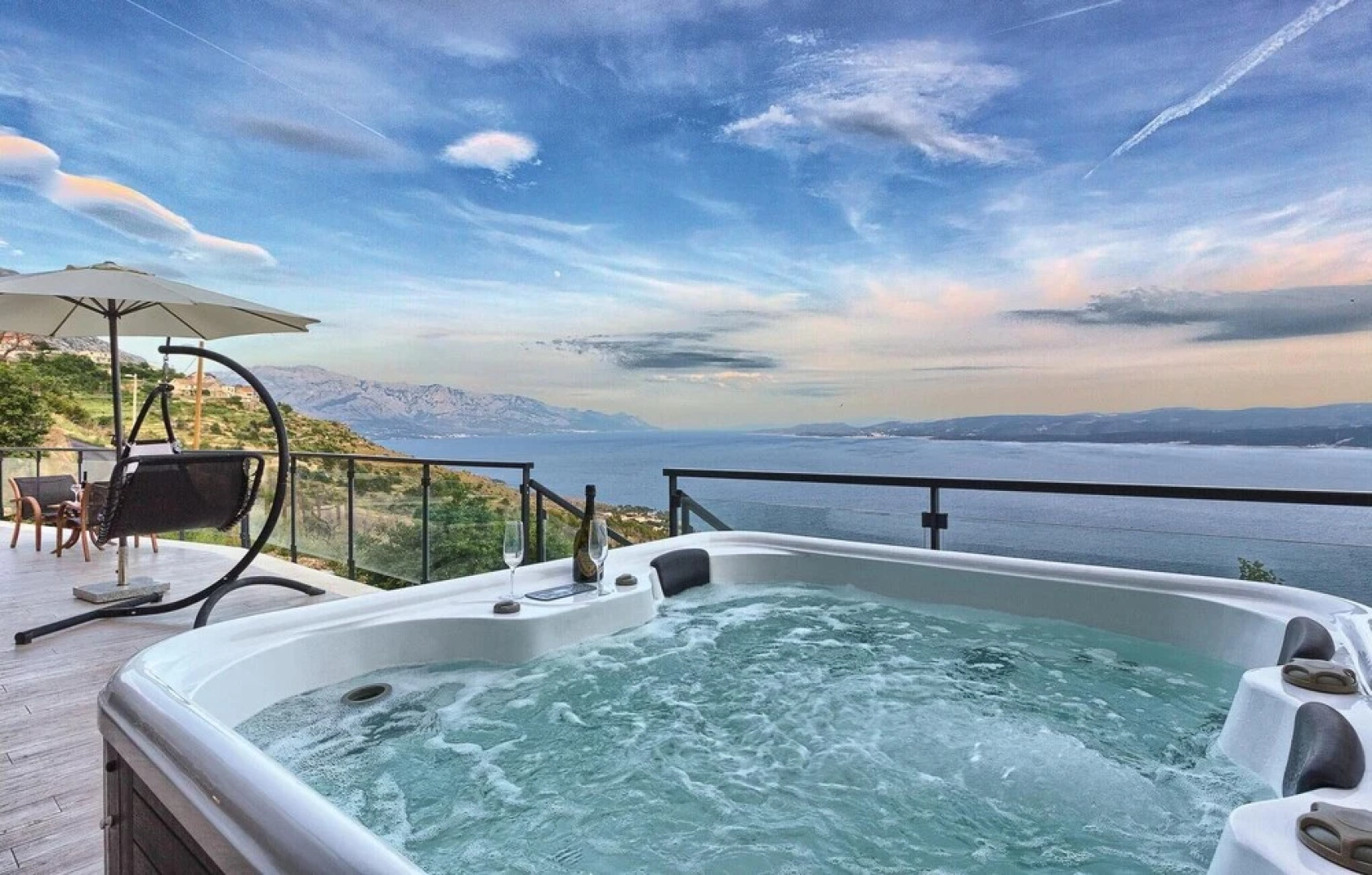 Awesome Home in Lokva Rogoznica With Sauna, Wifi and 4 Bedrooms