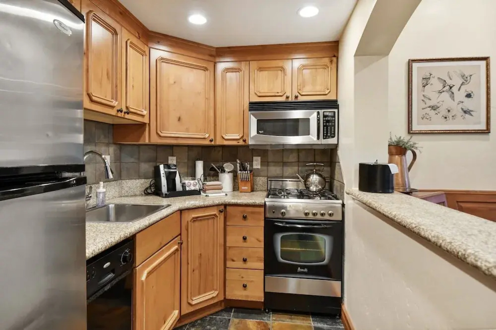 Villa 1082 3 Bed 3 Bath Full Kitchen 3 Bedroom Villa