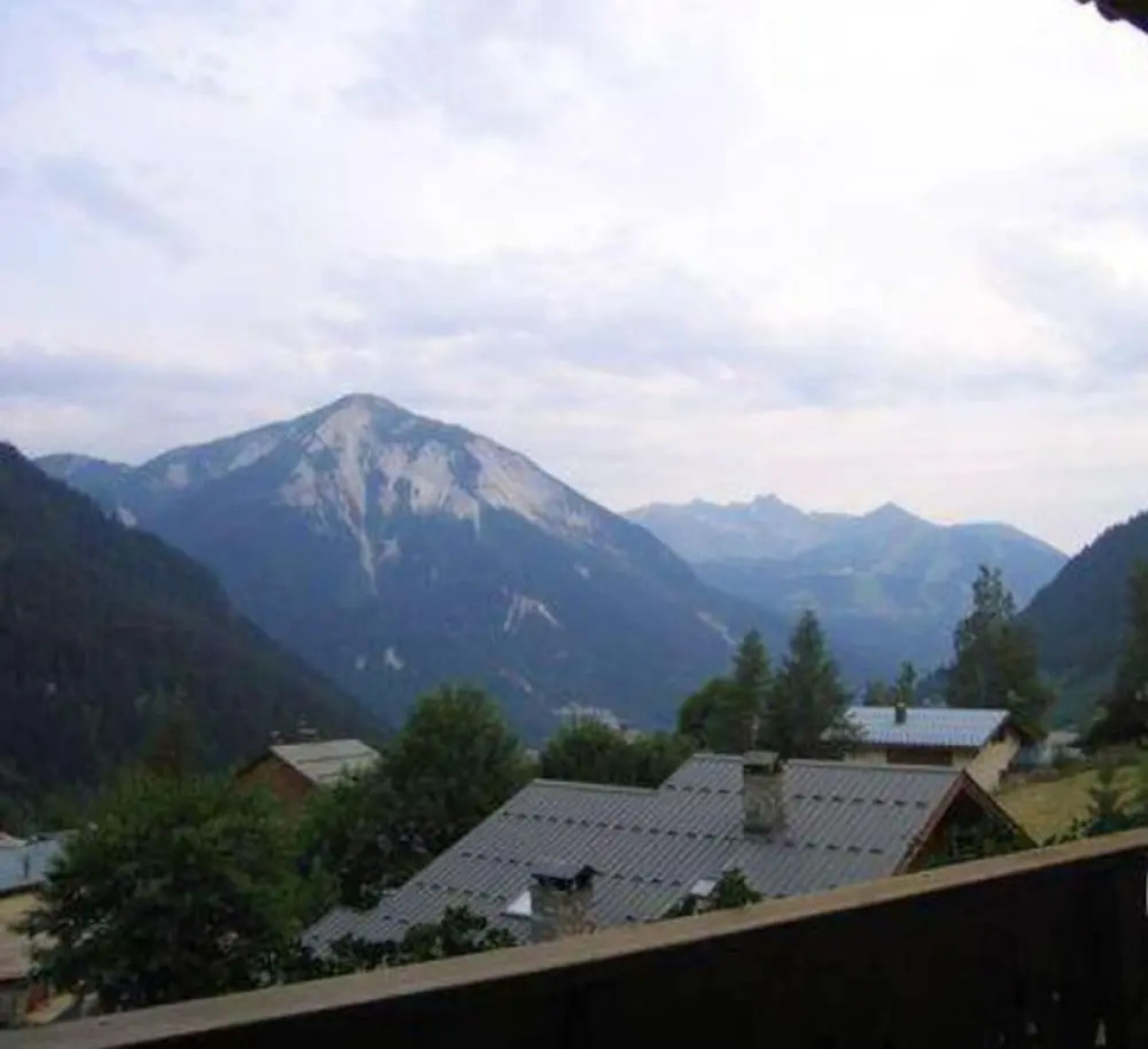 Apartment With 2 Bedrooms in Champagny-en-vanoise, With Wonderful Mountain View, Furnished Garden and Wifi - 1 km From the Slopes