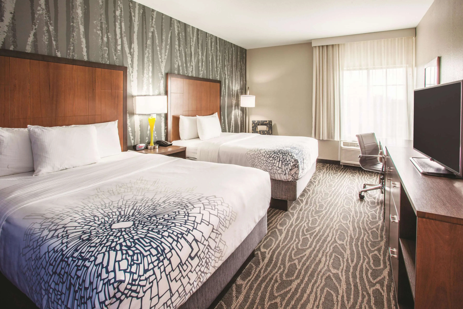 La Quinta Inn & Suites by Wyndham Duluth