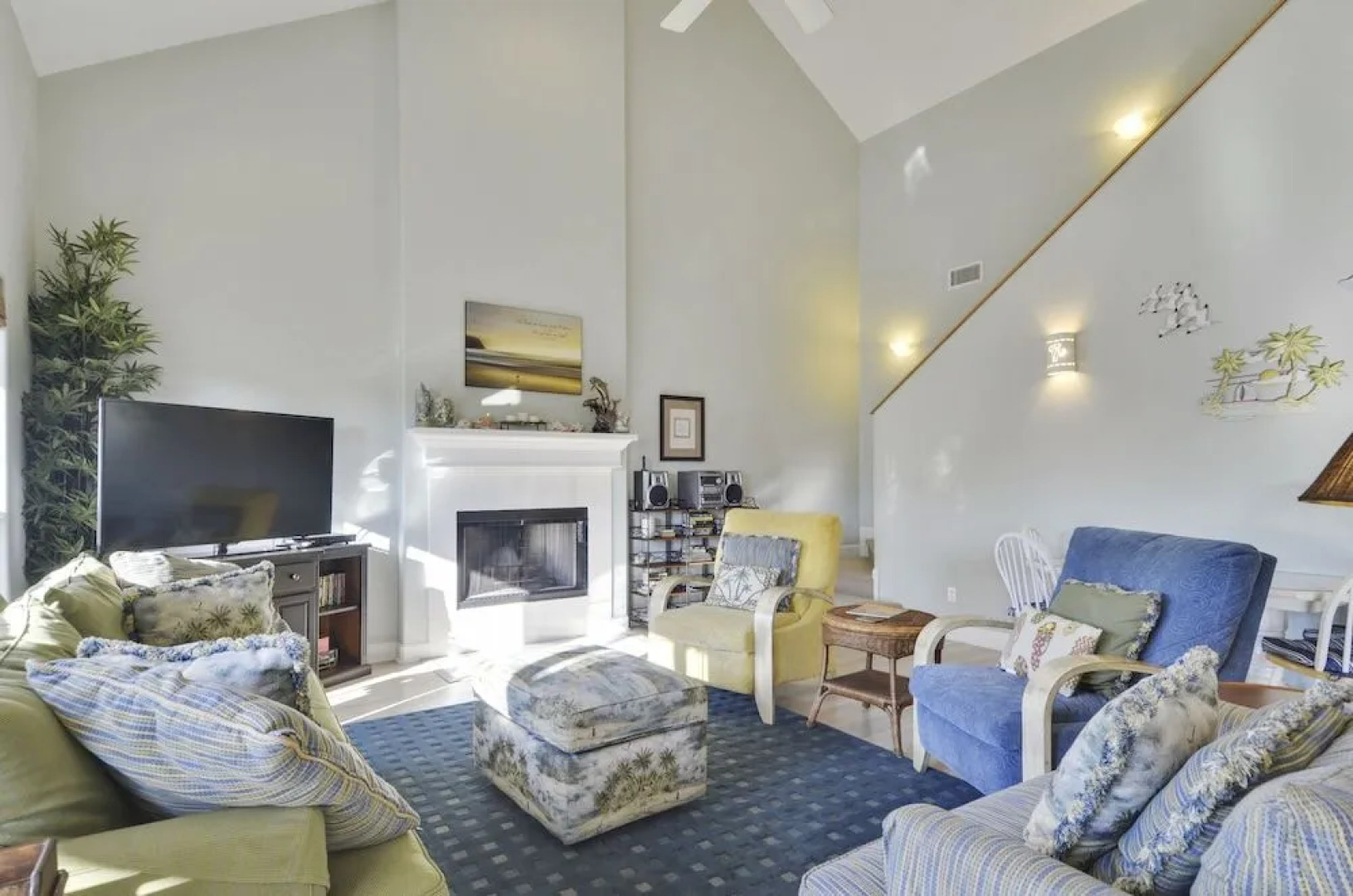 Sommervilla by RedAwning