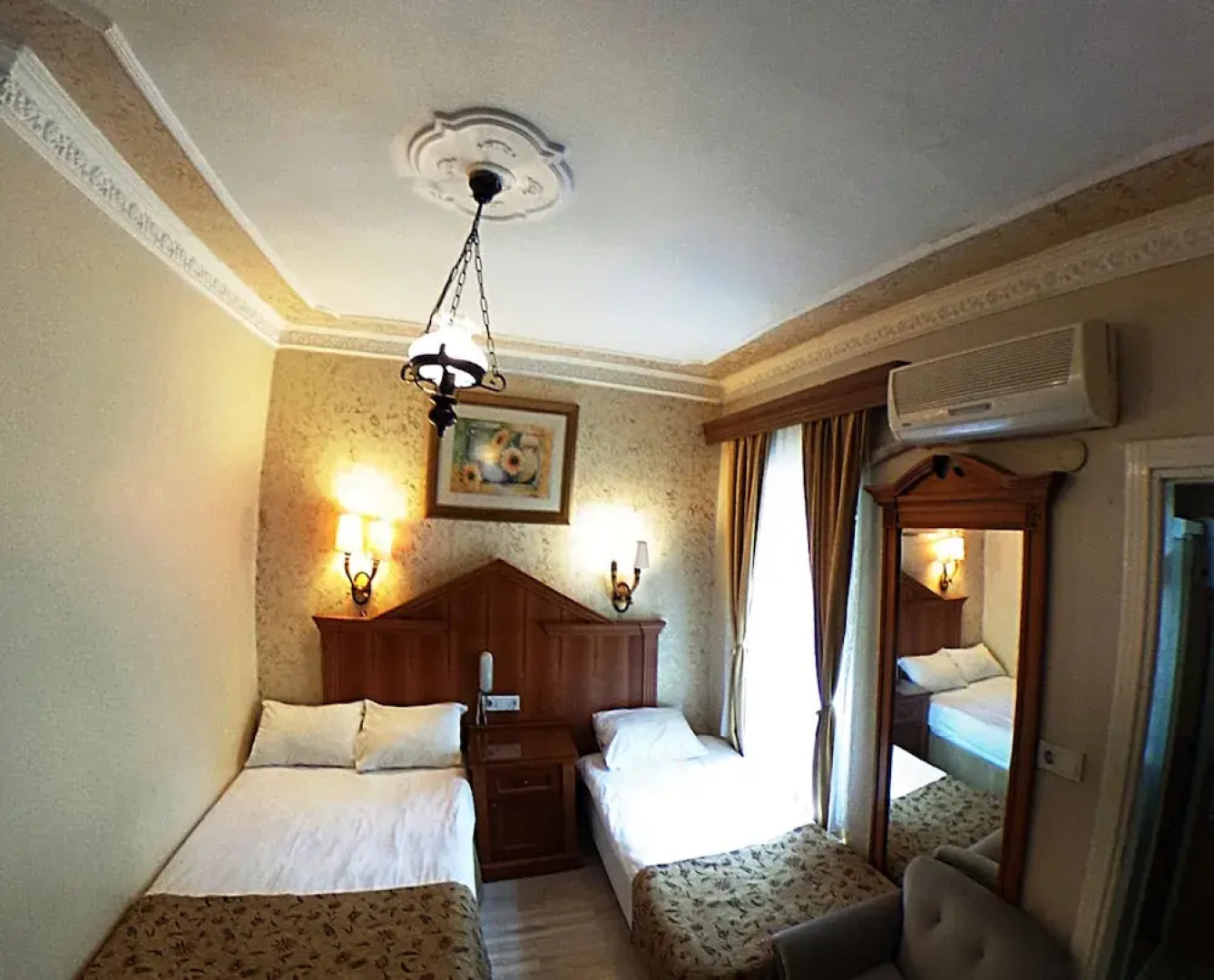 K Royal Hotel Old City