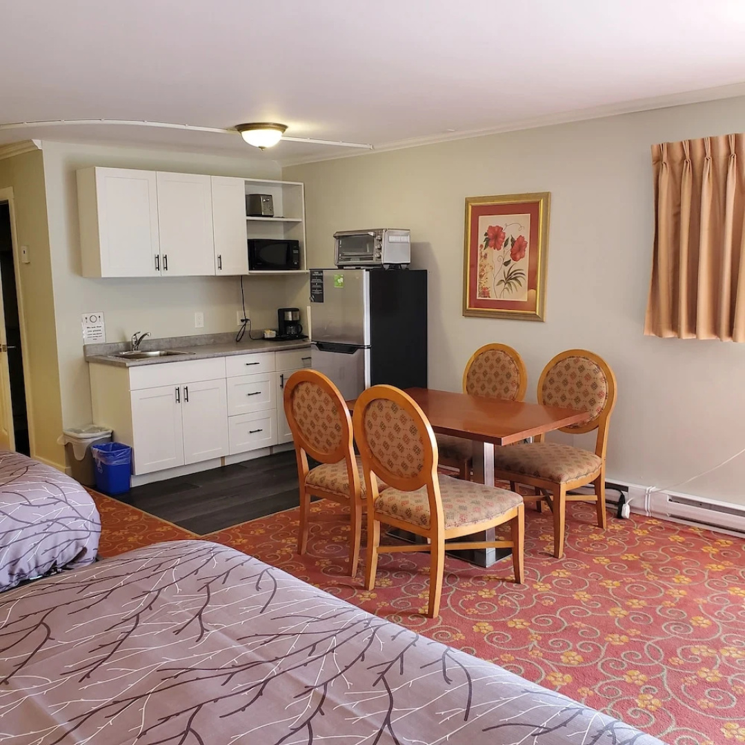 Stay Easy Inn