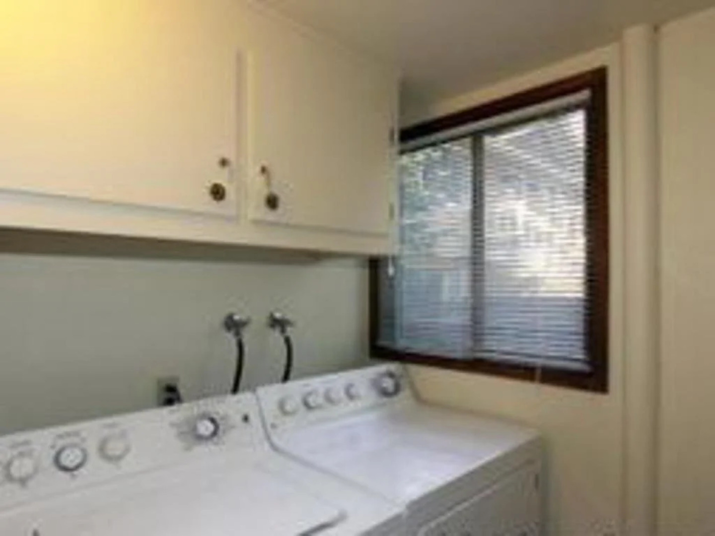 Tahoe Vista Lodge by RedAwning