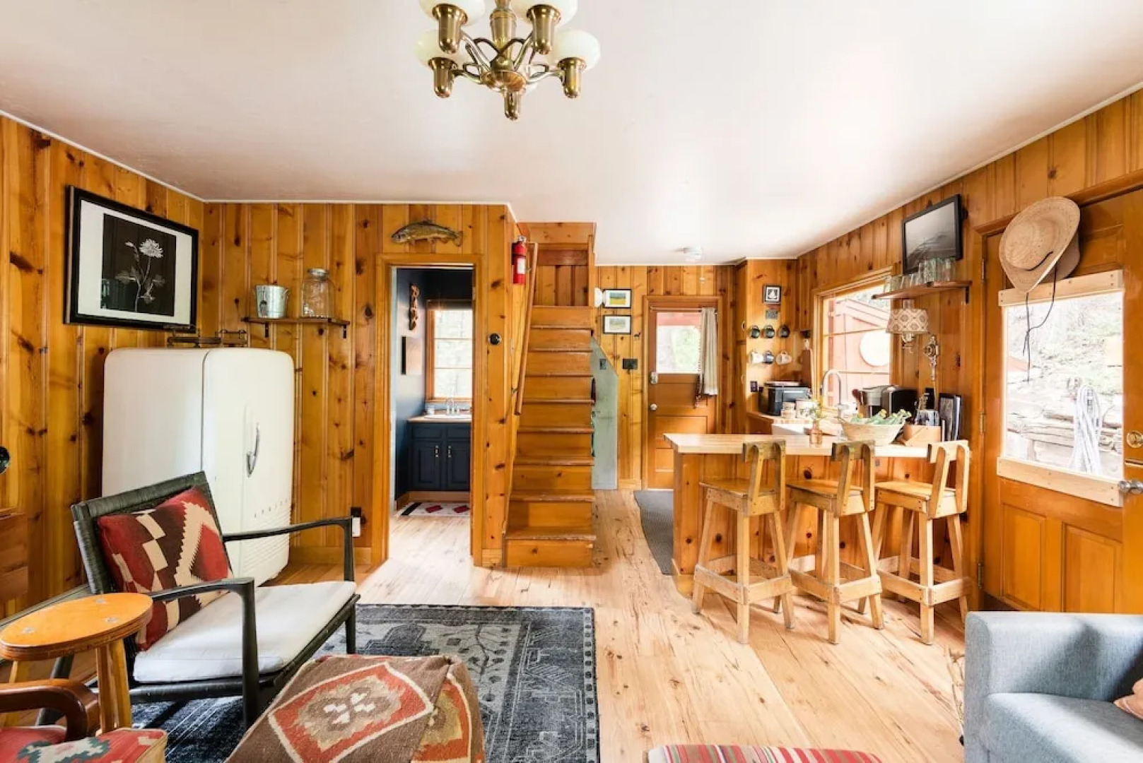 11373 Church - 1 Br Cabin