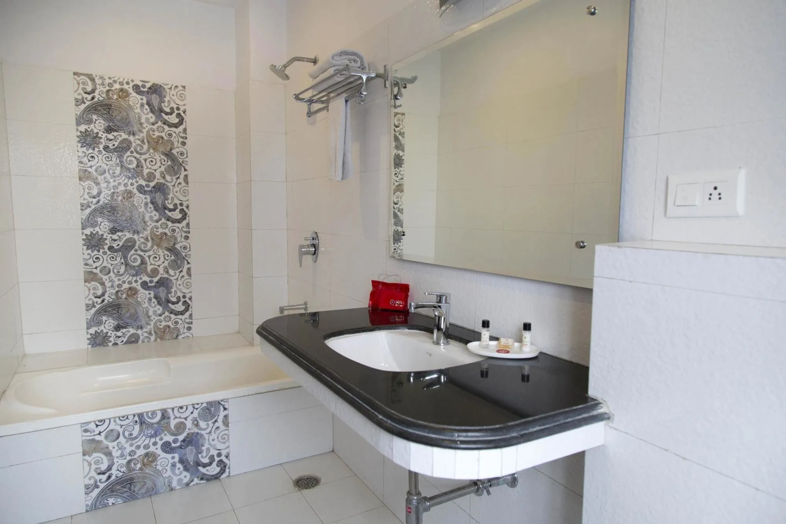 OYO 1322 Hotel Galaxy