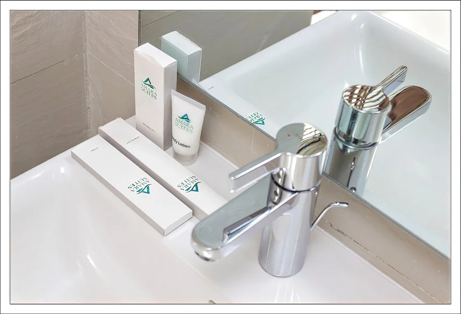 Amara Suites Landmark Towers