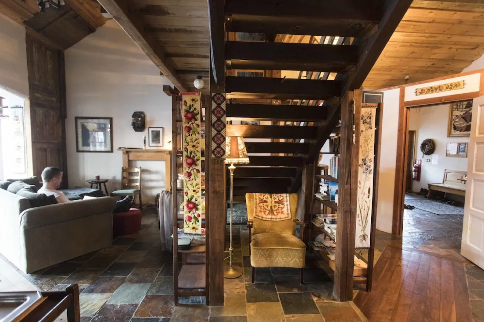 Raven's Bed and Breakfast