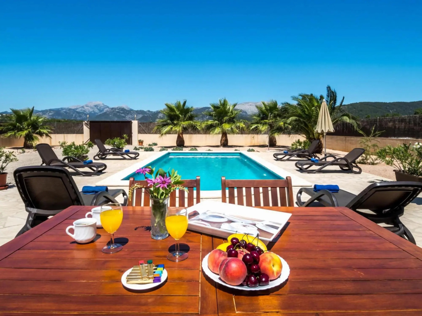 Country House in Campanet With Private Pool