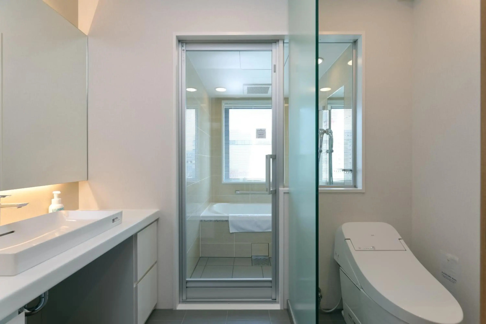 At Inn Hotel Toyotashi station