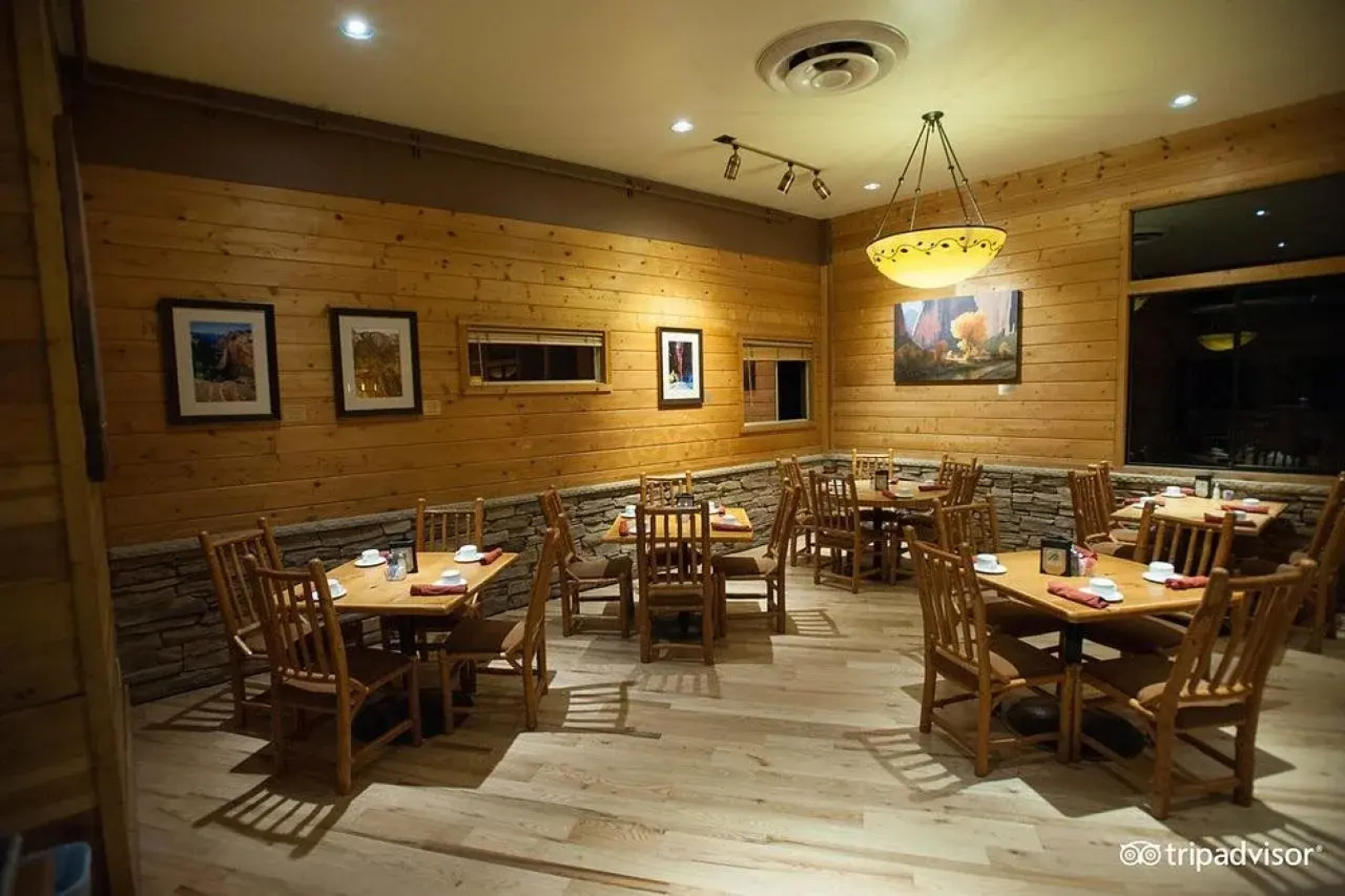 Zion Lodge - Inside the Park