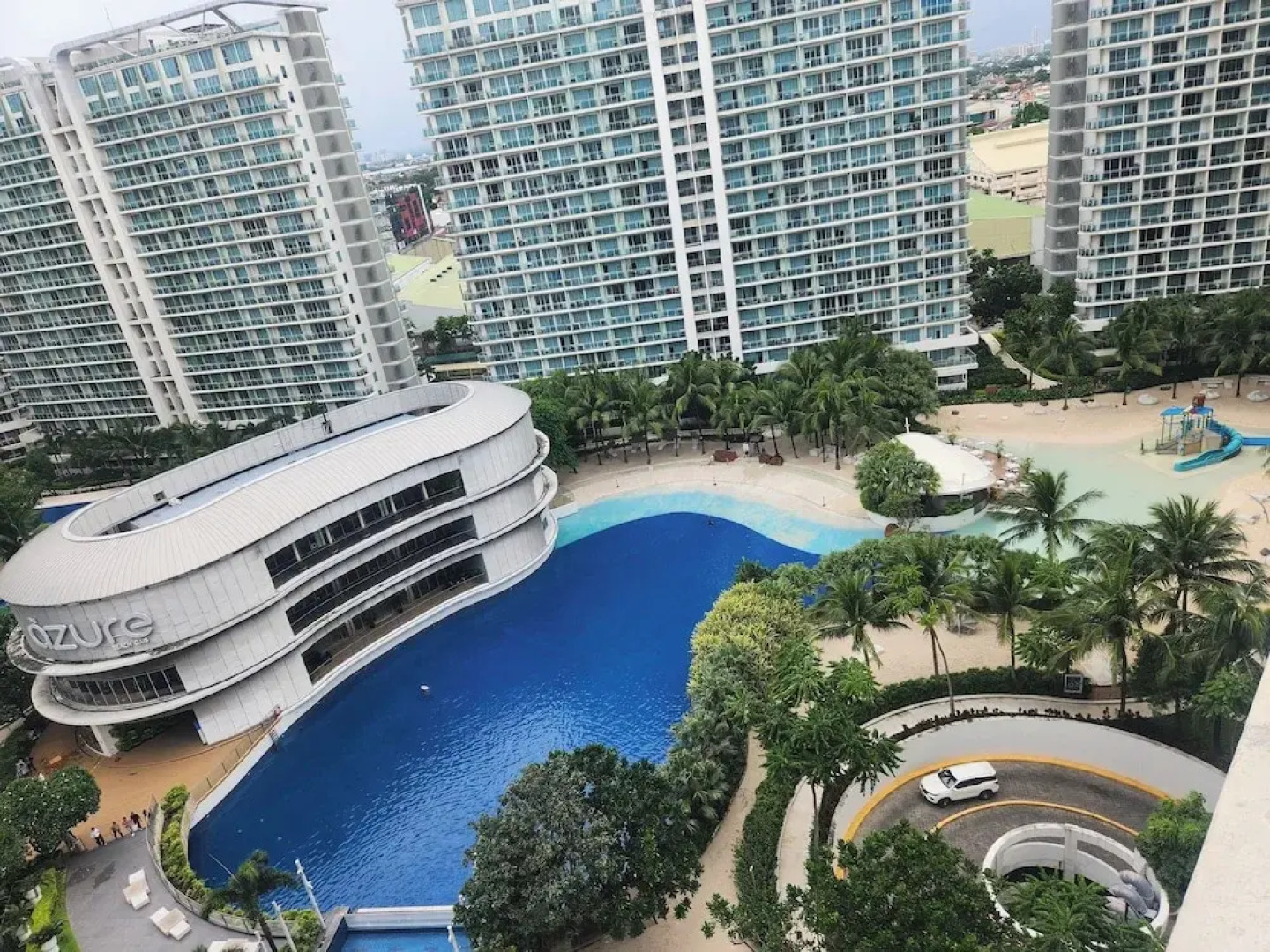 Azure Staycation Philippines by AMRS Near Manila International Airport